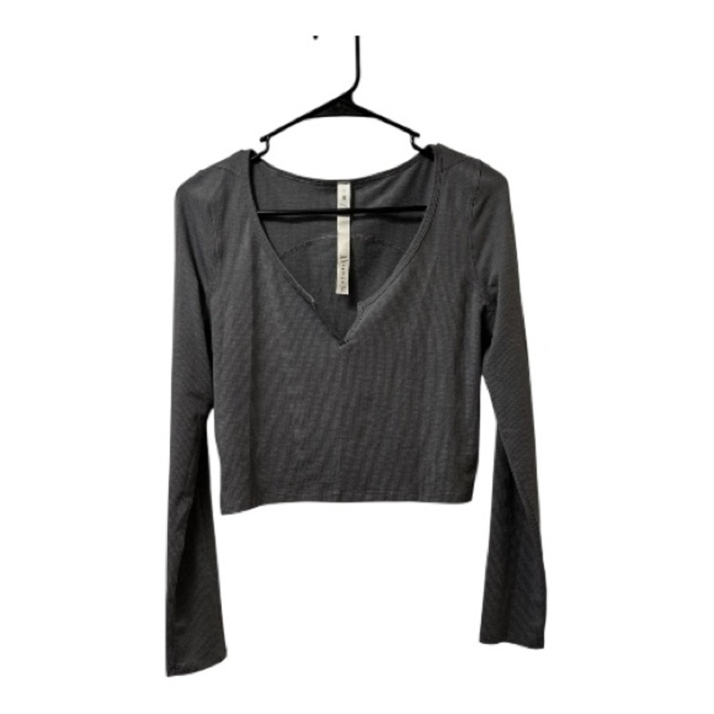lululemon athletica | Tops |
Cropped Henley Long Sleeve Shi...